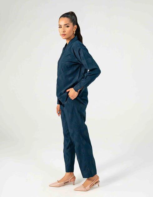 SELF TEXTURED SHIRT WITH LOOPS